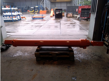 Hydraulic cylinder HITACHI