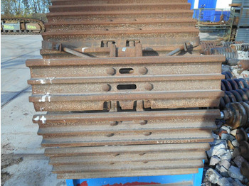 New Track for Construction machinery New Holland 72218383: picture 3 New Track for Construction machinery New Holland 72218383: picture 3