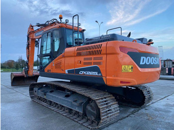 Crawler excavator Doosan DX 225 LC: picture 2 Crawler excavator Doosan DX 225 LC: picture 2