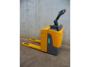 Pallet truck JUNGHEINRICH ERE