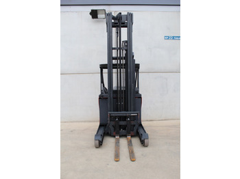 Reach truck Linde R 16: picture 5 Reach truck Linde R 16: picture 5