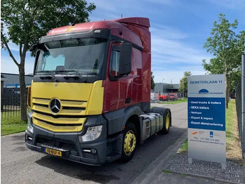Tractor unit MERCEDES-BENZ Actros 1840
