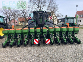 Precision sowing machine AMAZONE