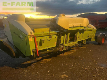 Forage harvester CLAAS DD520: picture 3