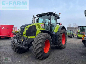 Farm tractor CLAAS Axion 810