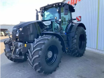 Farm tractor CLAAS Axion 830