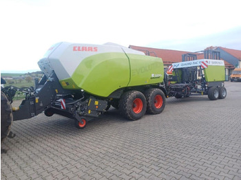 Square baler CLAAS