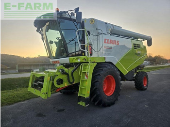 Combine harvester CLAAS Tucano 560