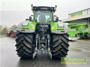 Farm tractor Fendt 1050: picture 5