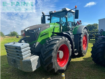 Farm tractor FENDT
