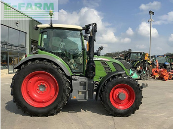 Farm tractor FENDT 500 Vario