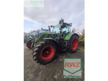Farm tractor FENDT