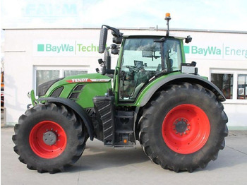Farm tractor FENDT 724 Vario