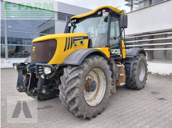 Farm tractor JCB