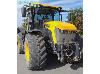 Farm tractor JCB Fastrac 4220
