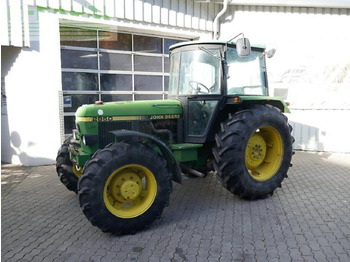 Farm tractor JOHN DEERE 2850