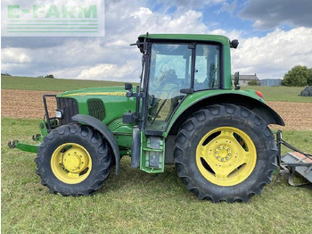 Farm tractor JOHN DEERE 6320