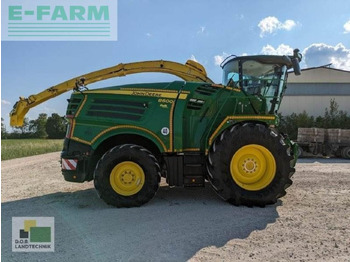 Forage harvester JOHN DEERE 8600