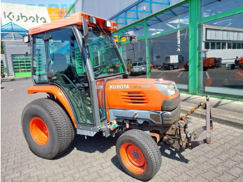 Farm tractor KUBOTA
