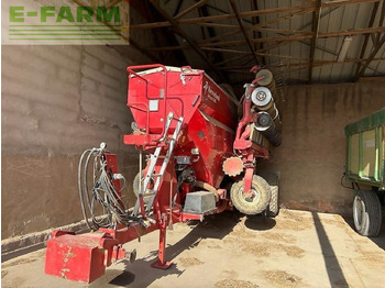Seed drill KVERNELAND
