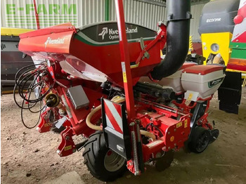 Precision sowing machine KVERNELAND