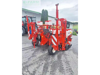 Precision sowing machine