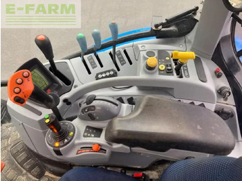 Farm tractor New Holland t6.155: picture 3