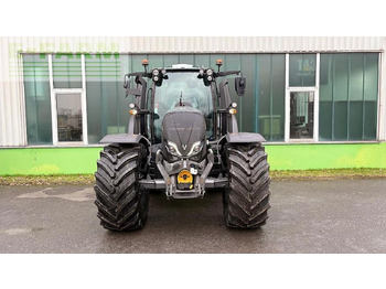Farm tractor VALTRA N-series