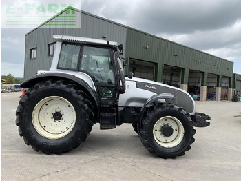 Farm tractor VALTRA T160