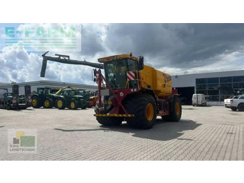 Self-propelled sprayer VREDO