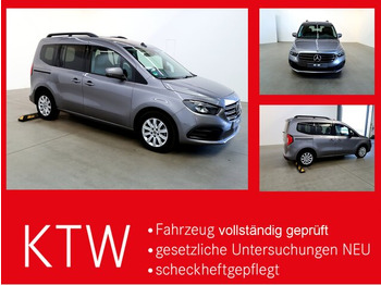 Passenger van MERCEDES-BENZ