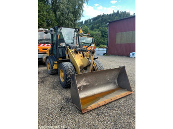 Loader CATERPILLAR