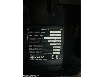 Excavator PELLE - MECALAC - 12MXT - 2006 / 4085 HEURES: picture 4 Excavator PELLE - MECALAC - 12MXT - 2006 / 4085 HEURES: picture 4