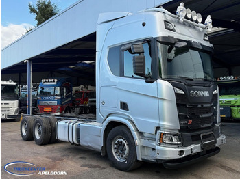 Cab chassis truck SCANIA R 730