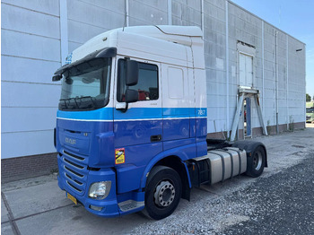 Tractor unit DAF XF 440
