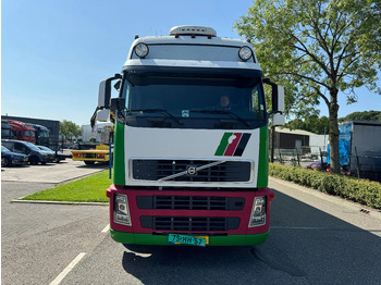 Refrigerator truck Volvo FH 12.420 6X2 - EURO 3 + HANGER NETAM-FRUEHAUF + THERMOKING + DHOLLANDIA LIFT: picture 2