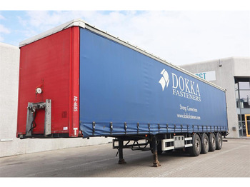 Curtainsider semi-trailer