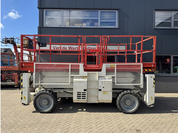 Scissor lift GENIE