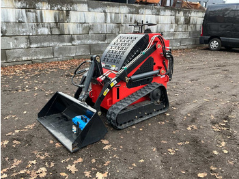 Compact track loader