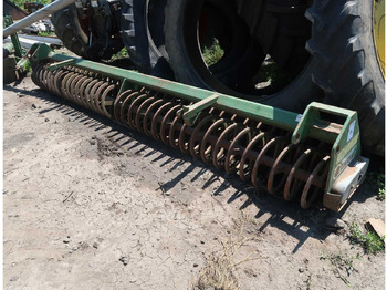 Farm roller