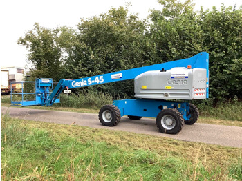 Aerial platform GENIE S45