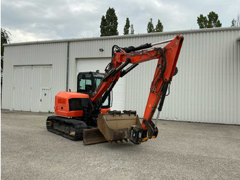Crawler excavator JCB 86C-1