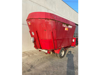 Forage mixer wagon STOLL