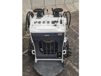 Compact track loader LADYS - 2025 - LA380 - SKID STEER LOADER: picture 3 Compact track loader LADYS - 2025 - LA380 - SKID STEER LOADER: picture 3