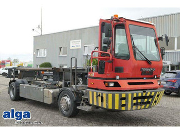 Cab chassis truck TERBERG