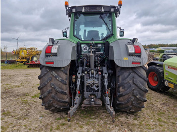 Farm tractor Fendt 828 Vario SCR: picture 5