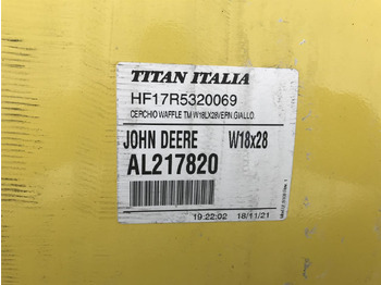 Tire for Agricultural machinery Titan 18x28: picture 5