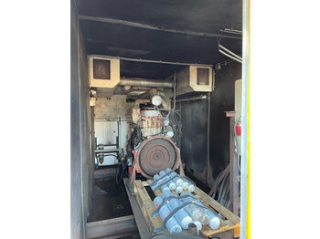 Generator set Cummins KTTA 19 C Dieselmotor in container 585 PK: picture 3