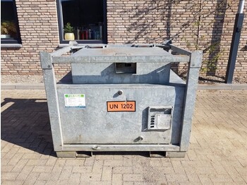 Storage tank