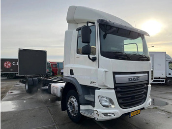 Cab chassis truck DAF CF 260